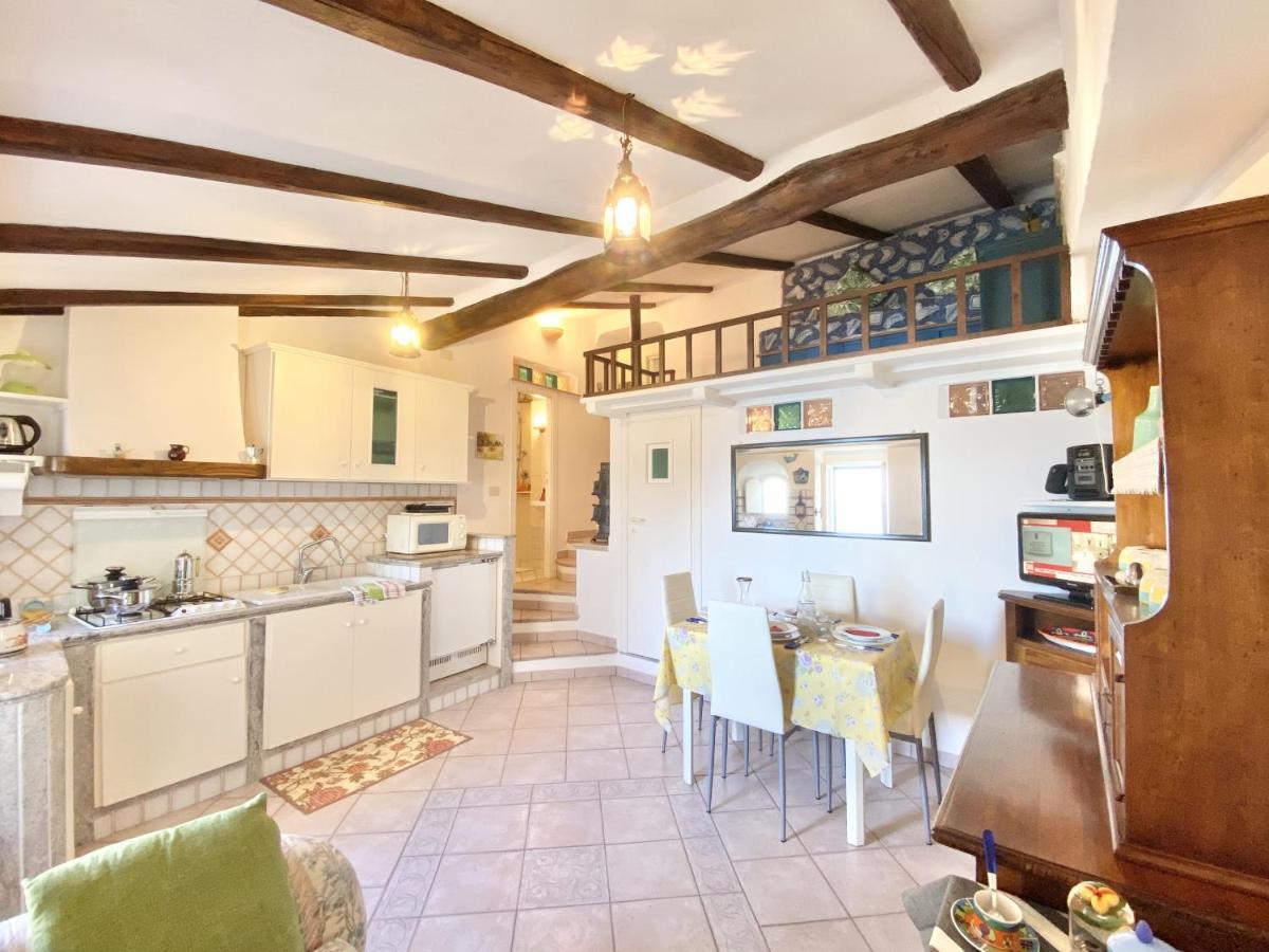Holidaycasa Gio - In Centro Vista Mare Sperlonga Luaran gambar